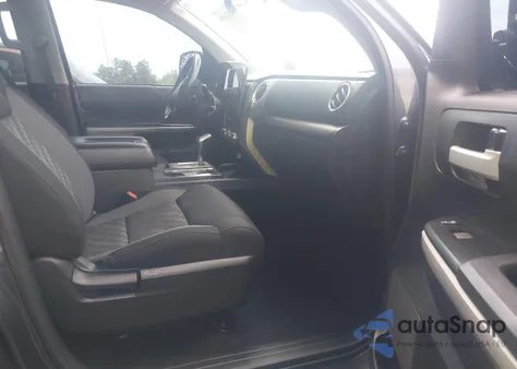 2018 Toyota Tundra Sr5 Plus 5.7L V8 from USA, damaged, VIN 5TFDY5F13JX773738